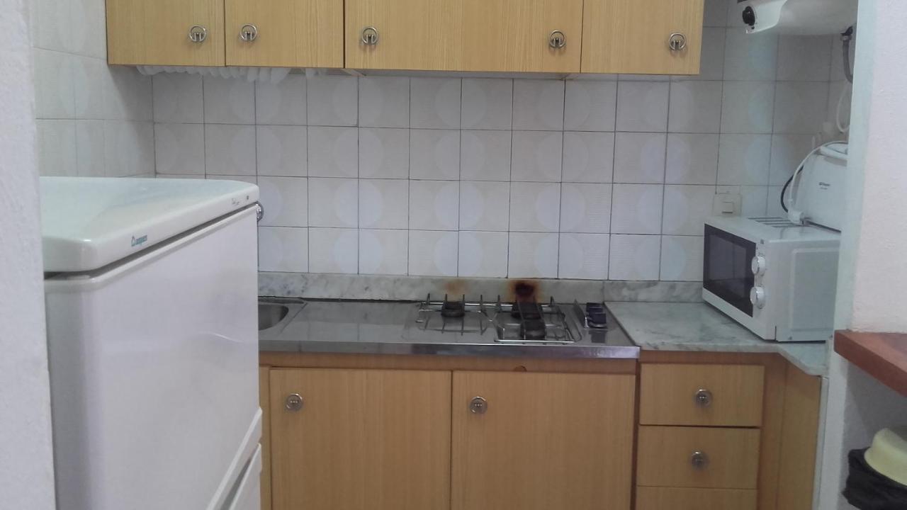 Apartment Torres Mari กาลายองกา ภายนอก รูปภาพ